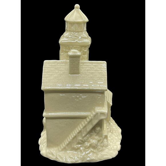 Vintage Sankyo Collectible Pearlescent Ceramic Music Box Figurine 6.5" Tall - Picture 4 of 8